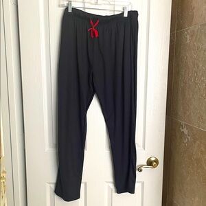 Isotoner Men's Black loungewear/Joggers with Red drawstring.